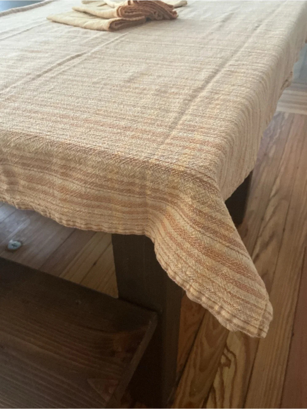 Vintage Tablecloth/Dinner Napkin Set